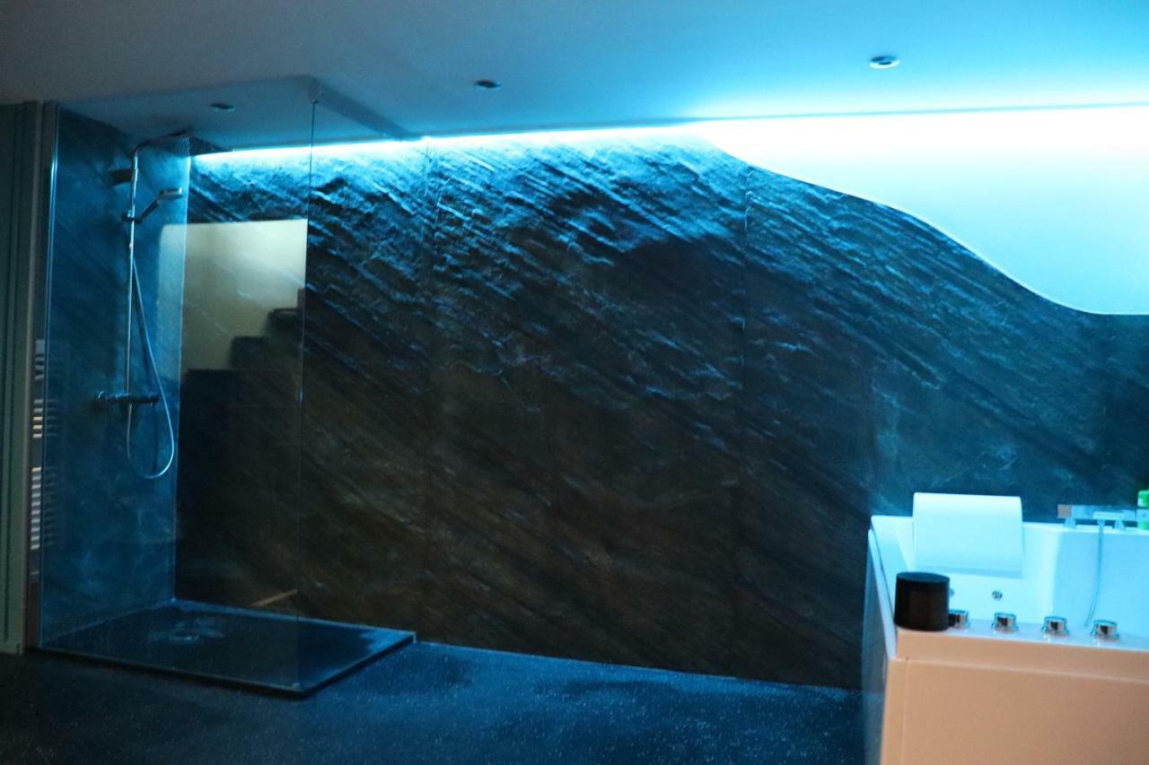 Les Pieces Du Puzzle Apartment Dunkirk Exterior photo